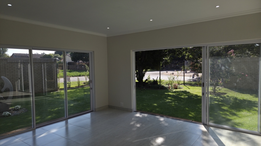 3 Bedroom Property for Sale in Baillie Park North West